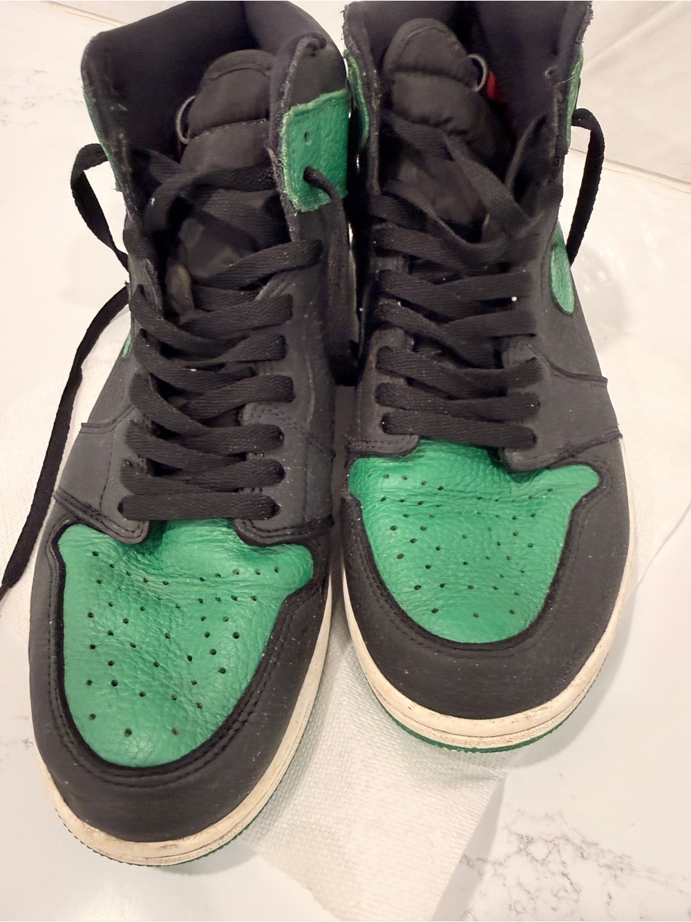 Nike Black and Green High-Top Sneakers